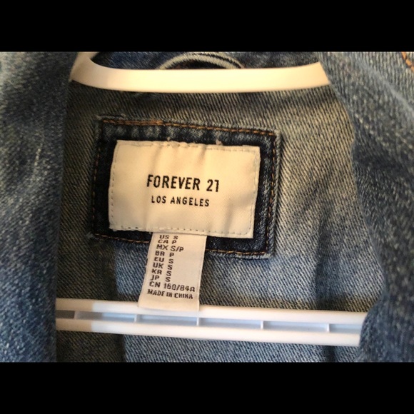 NWOT Forever 21 denim jeans jacket - Picture 2 of 3